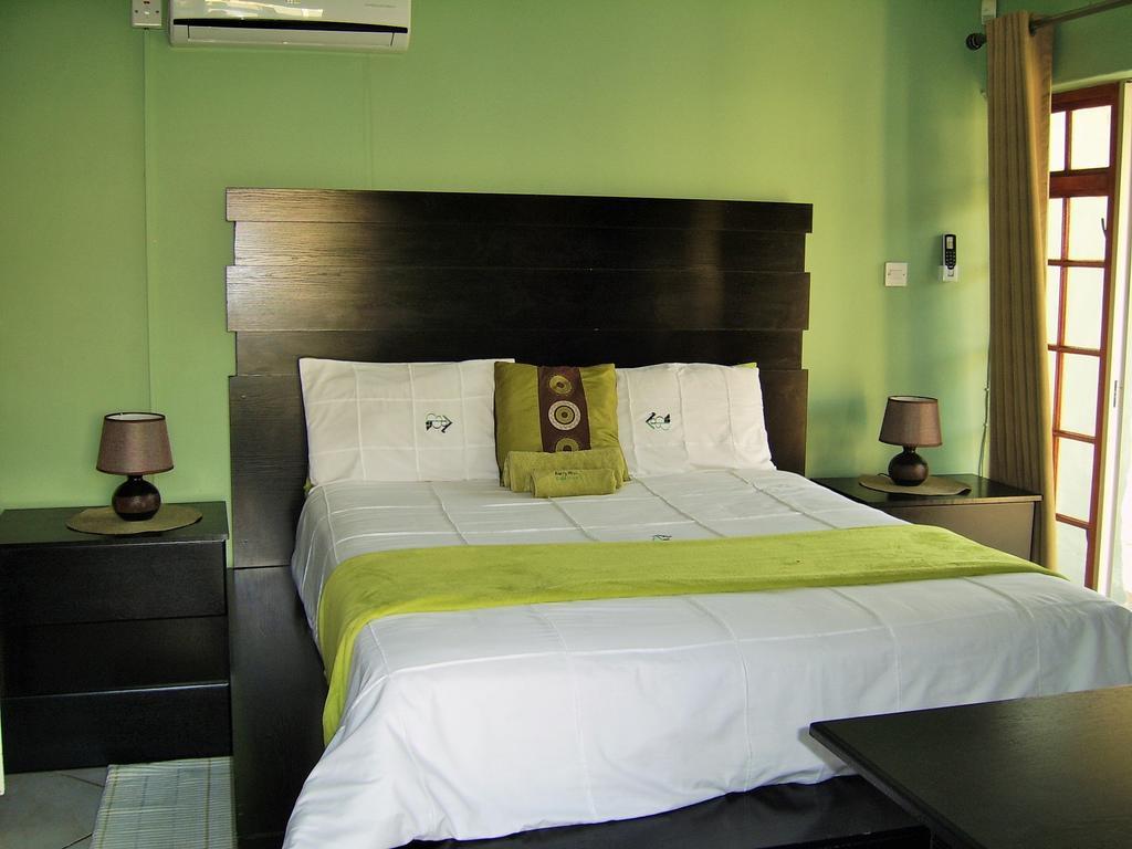 Berry Bliss Guest House Gaborone Eksteriør billede