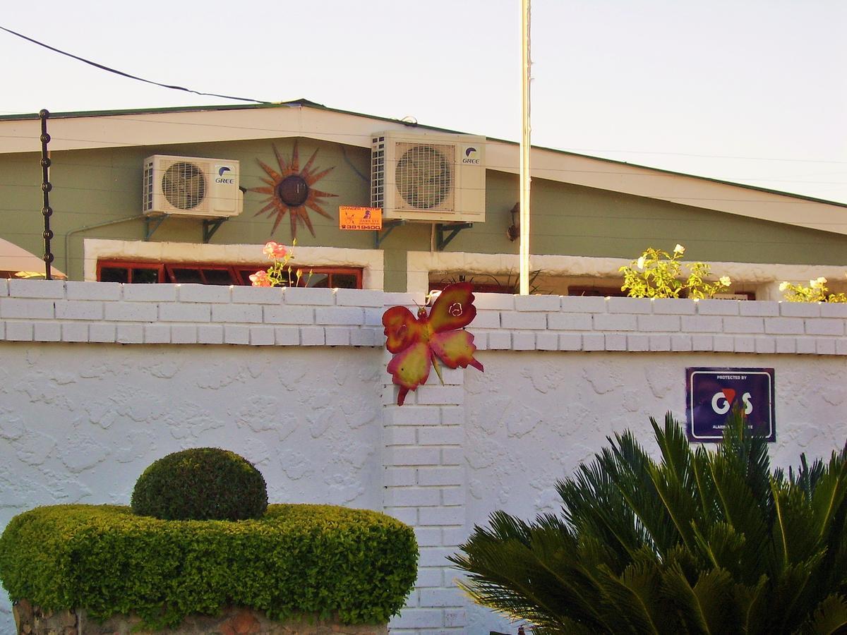 Berry Bliss Guest House Gaborone Eksteriør billede